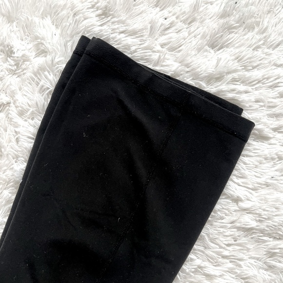 Lululemon Groove Pant Reversible black to purple colour block band sz 6 - Picture 9 of 11